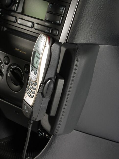 Kuda Console 083365 geschikt voor Toyota Avensis van bouwjaar 2000 tot 2003