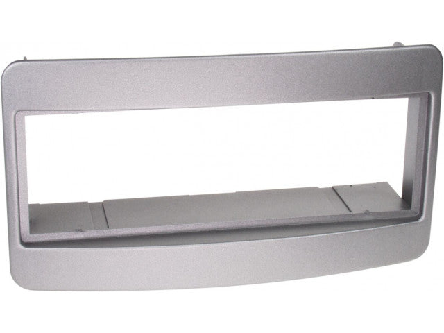 1-DIN Paneel Toyota Avensis (T22)/Celica (T23)/RAV4/Yaris Verso (P2) Kleur: Zilver