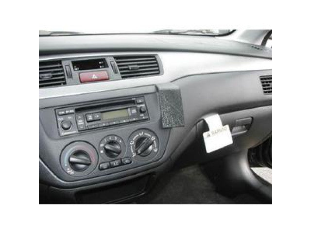 ProClip - Mitsubishi Lancer 2004-2007 Angled mount. LET OP: UITLOPEND ARTIKEL, KAN NIET RETOUR!