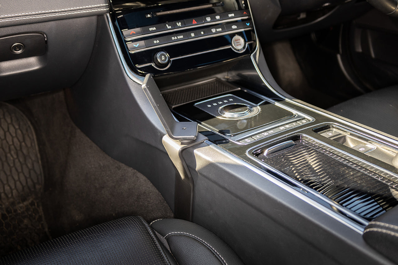 Brodit ProClip 636140 voor Jaguar XE