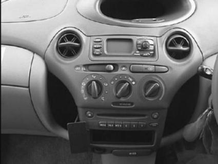 Brodit ProClip 652699 voor Toyota Yaris Verso