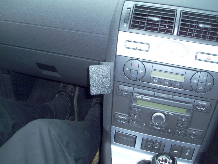 Brodit ProClip 653422 voor Ford Mondeo