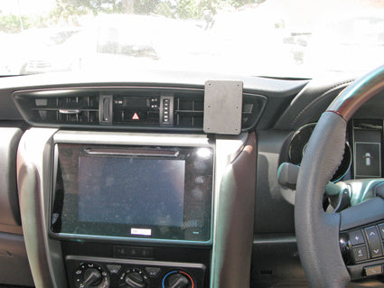 Brodit ProClip 655179 voor Toyota Fortuner