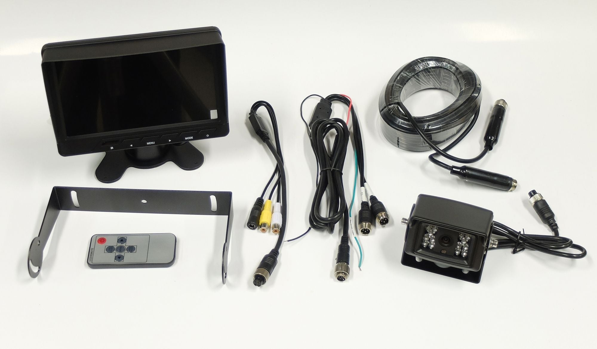 m-use SET opbouwcamera 1/3 + 7scherm + 10 m kabel 4pin" - afbeelding 3