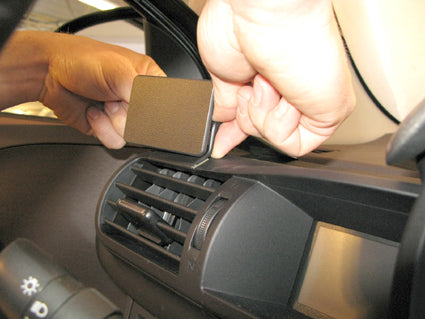 Brodit ProClip 804292 voor Scion iQ