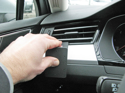 Brodit ProClip 805070 voor Volkswagen Passat Alltrack