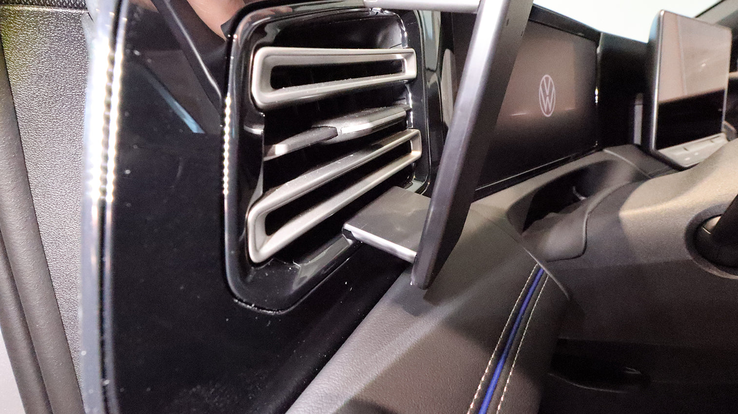 Brodit ProClip 806245 voor Volkswagen Tiguan