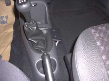 Brodit Verstelbare Houder 830510 voor Daihatsu YRV