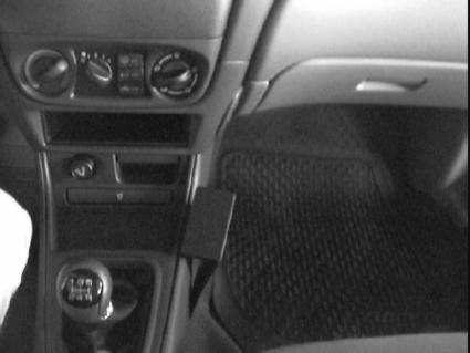 Proclip Nissan Almera 00-02 Console mount
