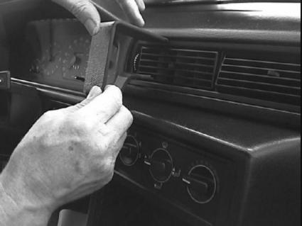 Brodit ProClip 851893 voor Volvo 940