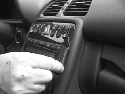 Brodit ProClip 852649 voor Mercedes Benz CLK-Class