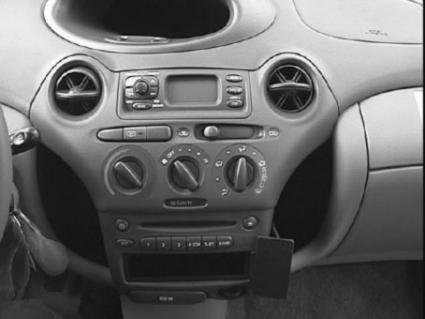 Brodit ProClip 852699 voor Toyota Yaris Verso