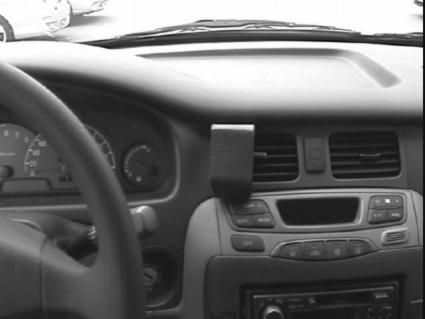 Proclip Hyundai Trajet 00-09 Center mount