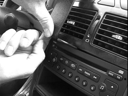 Brodit ProClip 852920 voor Peugeot 307
