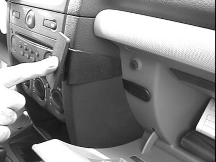 Brodit ProClip 852935 voor Renault Thalia