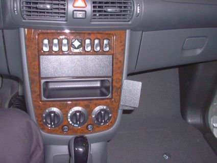 Proclip Mercedes Benz Vaneo 02-06 Angled mount