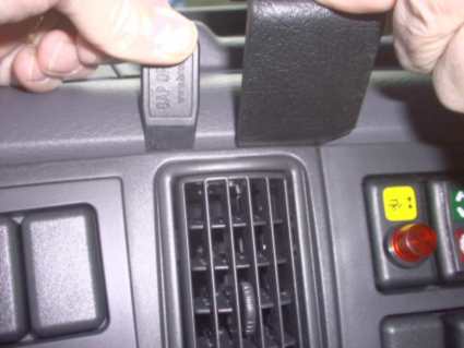 Brodit ProClip 853136 voor Volvo NH series