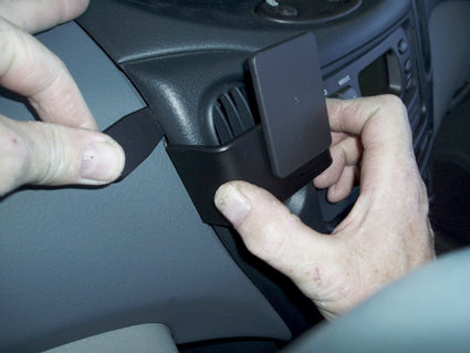 Brodit ProClip 853487 voor Toyota Yaris Verso
