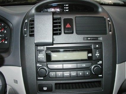 Proclip Kia Spectra EX/SX/5 05-06 Center mount