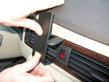 Brodit ProClip 854130 voor Volvo XC70
