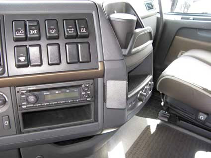 Brodit ProClip 854217 voor Volvo NH series