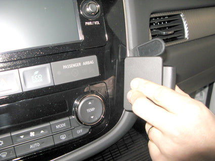 Brodit ProClip 854817 voor Mitsubishi Outlander