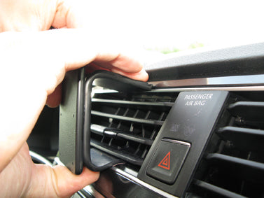 Brodit ProClip 855218 voor Volkswagen Tiguan