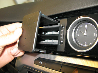 Brodit ProClip 855413 voor Volkswagen Passat Alltrack
