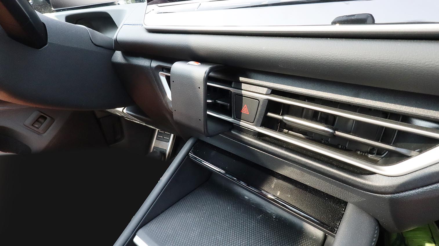 Brodit ProClip 856115 voor Volkswagen Tiguan