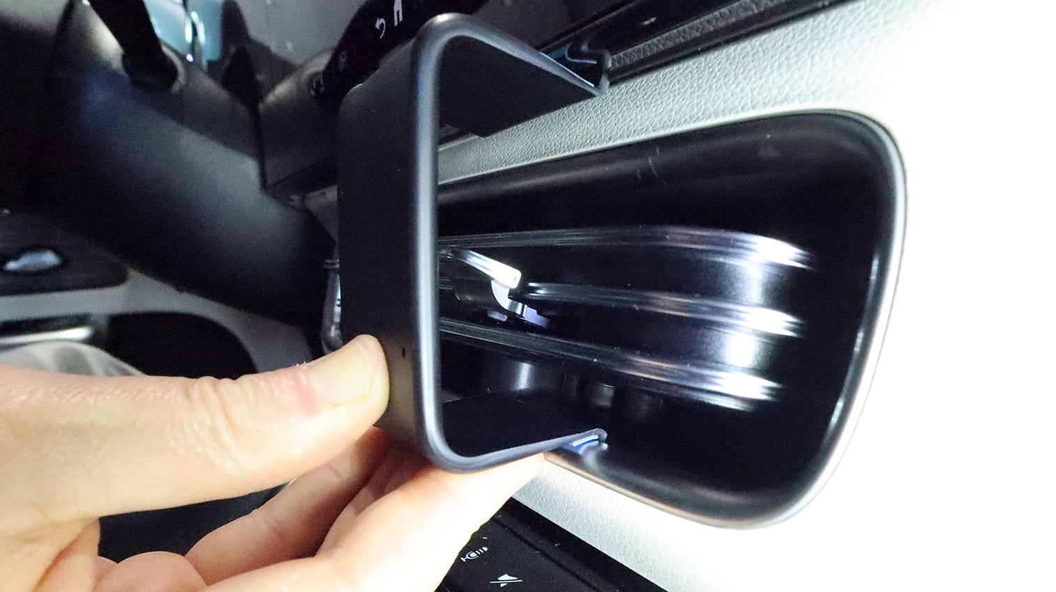 Brodit ProClip Mercedes Benz GLB-Class 2027 afbeelding 2