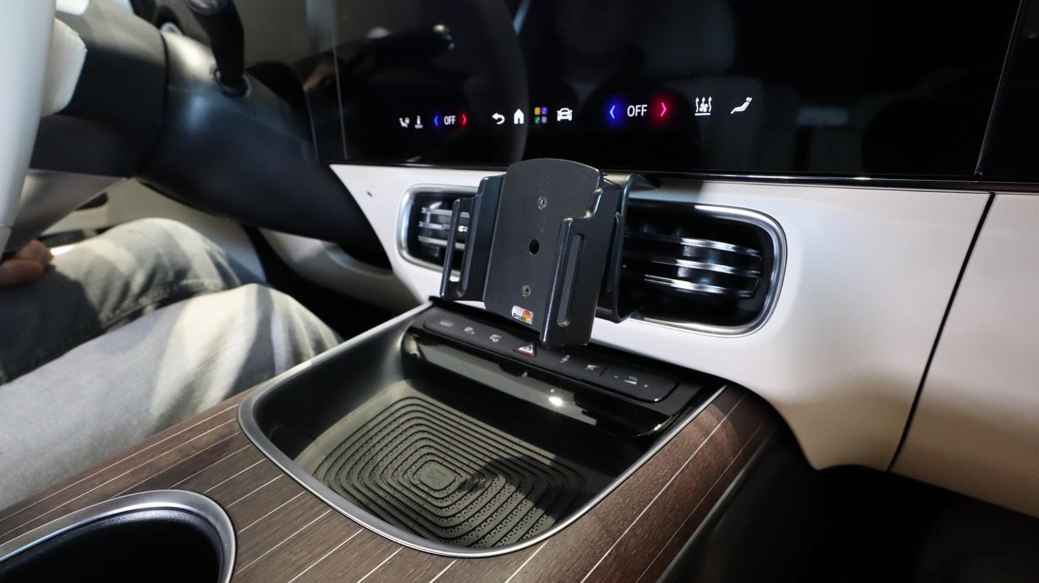 Brodit ProClip Mercedes Benz GLB-Class 2027 afbeelding 7