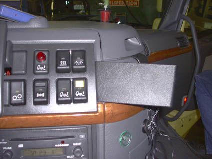 Proclip Volvo FH/FM/NH series 03  Angled mount (extra sterk)