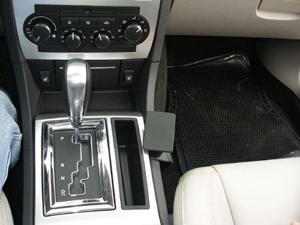 Proclip Chrysler 300C 05-07 Console mount