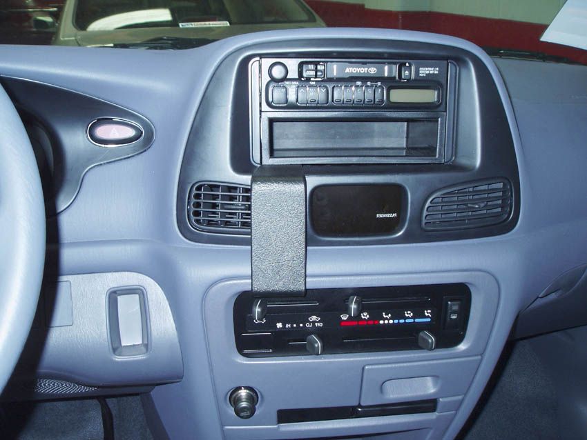 Proclip Toyota Town Ace 03-05 Center