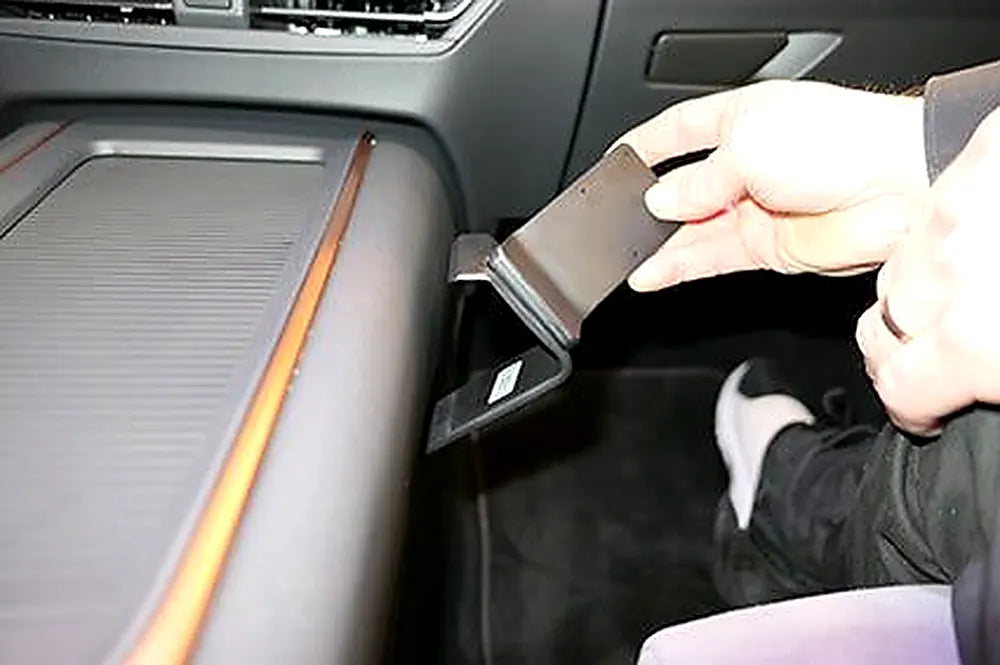 Brodit ProClip 835734 voor Cupra Born