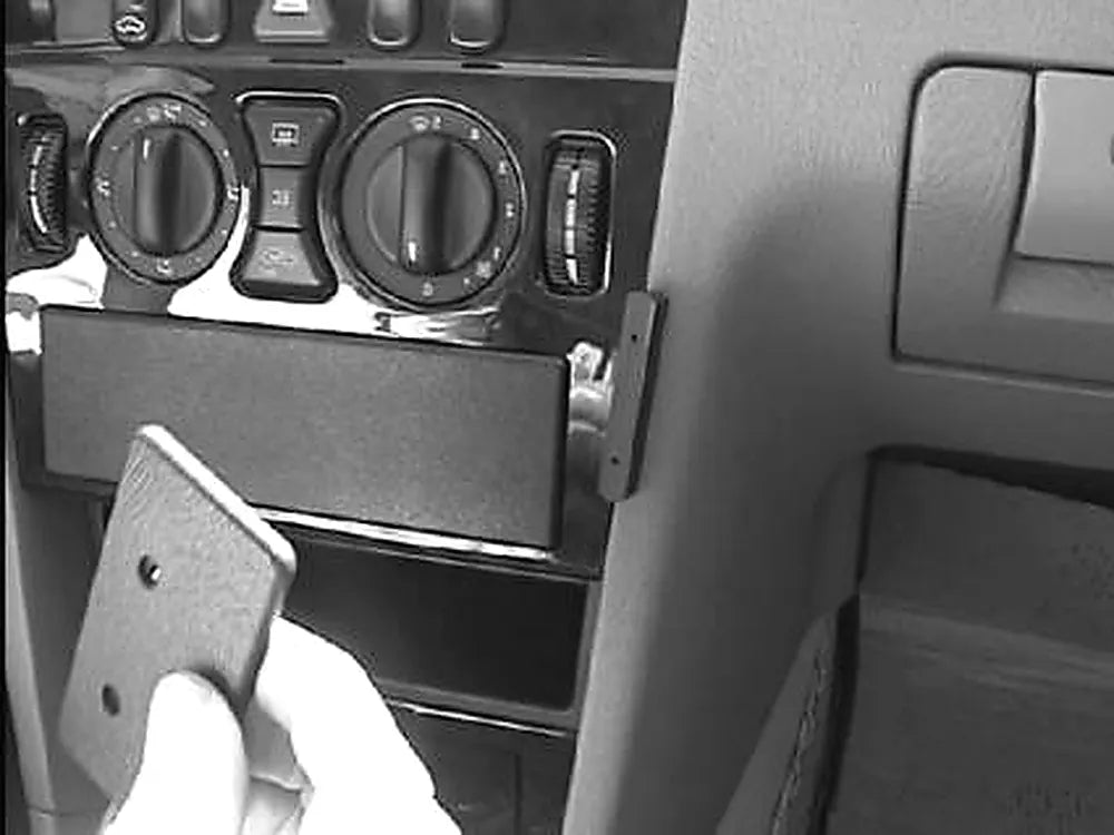 Brodit ProClip 852786 voor Mercedes Benz C-Class (180-320)