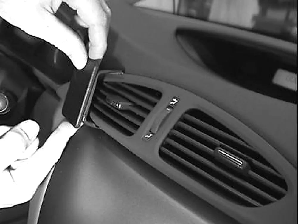 Brodit ProClip 852910 voor Renault Laguna