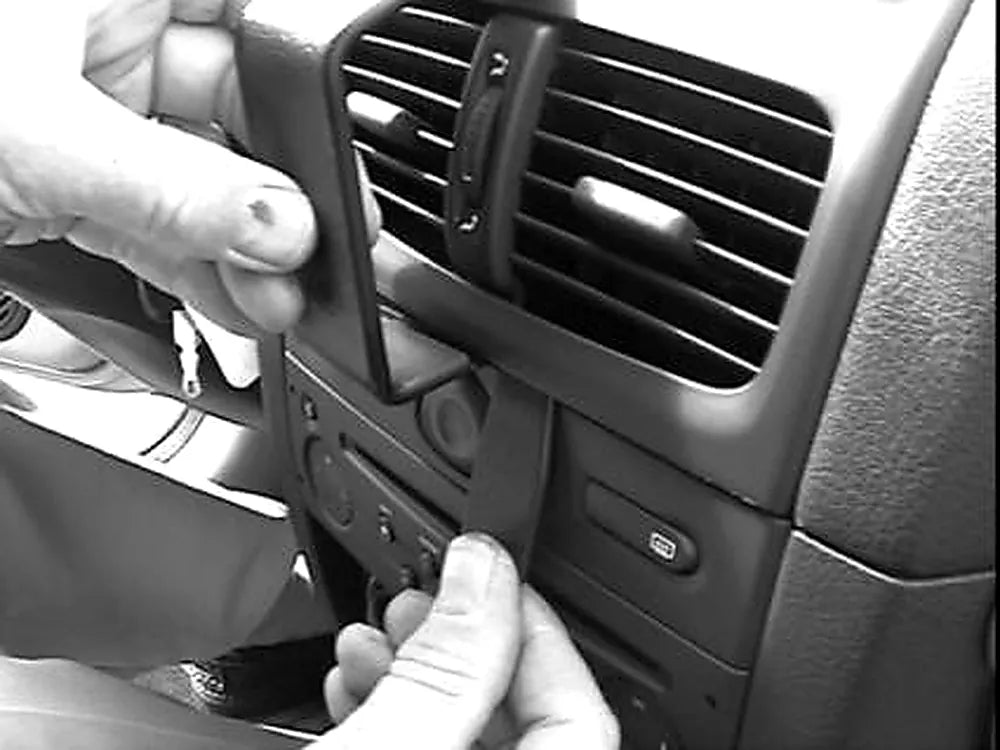 Brodit ProClip 852934 voor Renault Thalia
