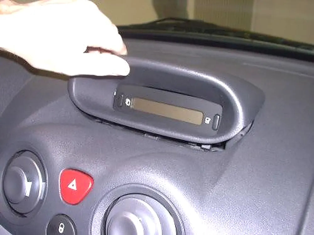Brodit ProClip 853044 voor Citroen Pluriel