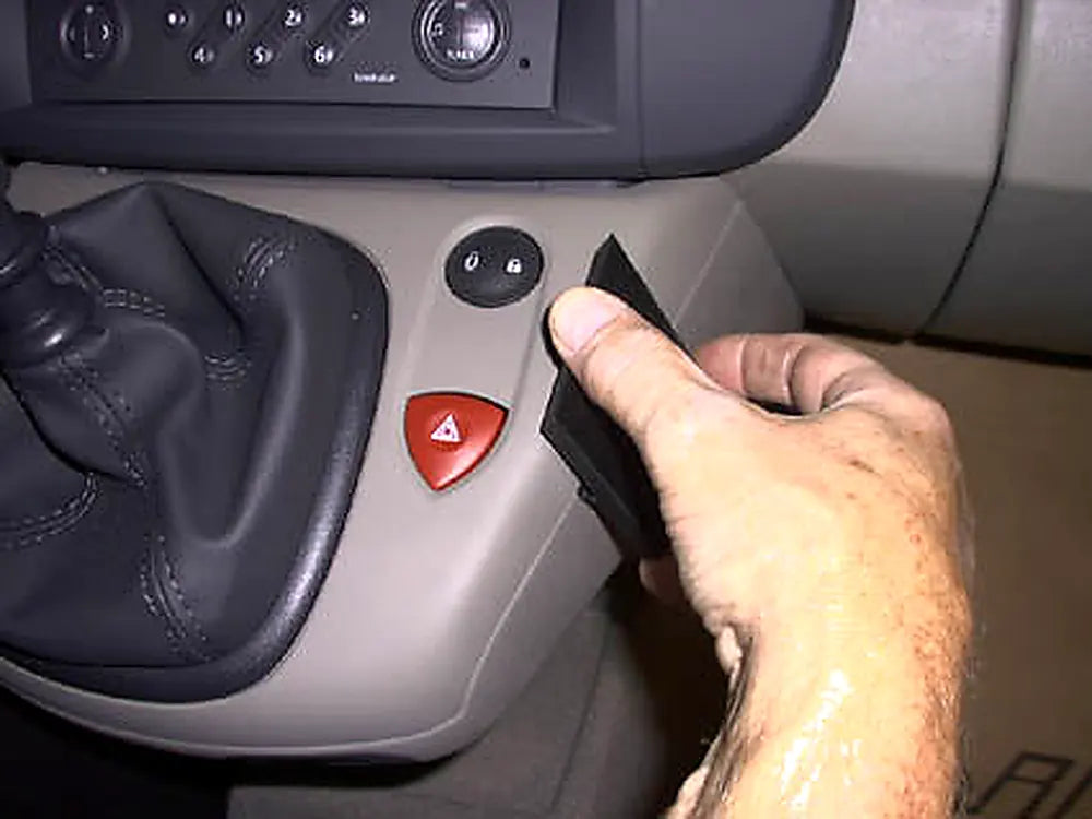 Brodit ProClip 853352 voor Renault Scénic