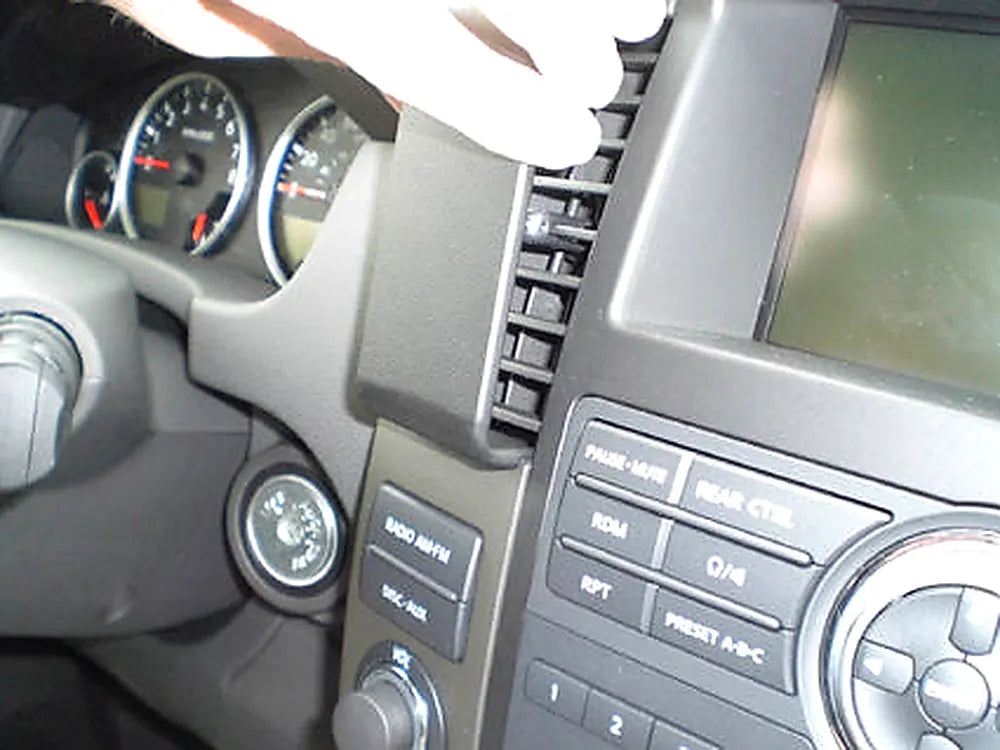 Brodit ProClip 854195 voor Nissan Pathfinder