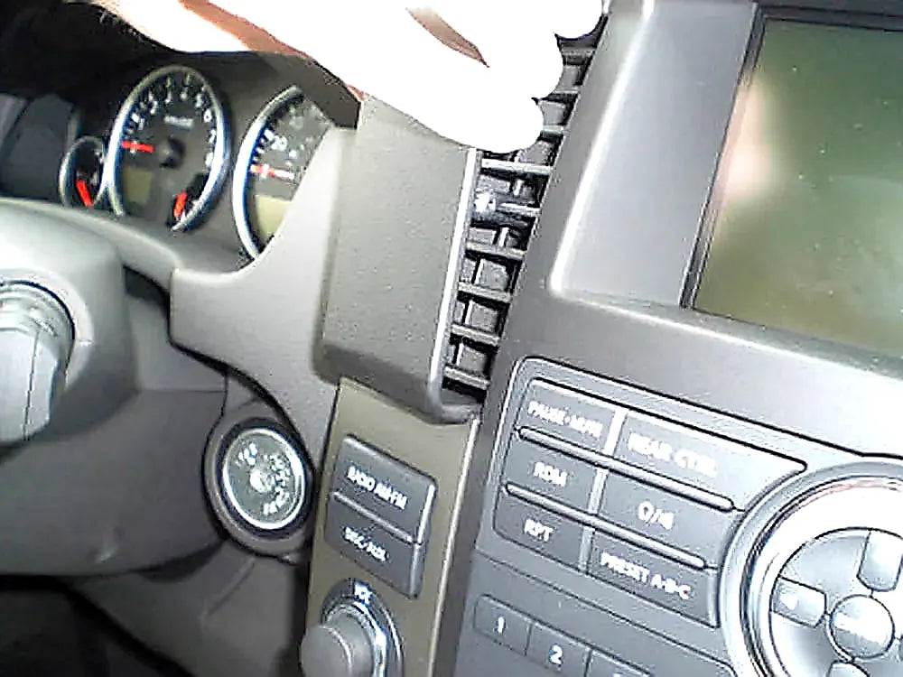 Brodit ProClip 854195 voor Nissan Pathfinder