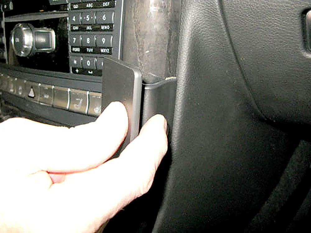 Brodit ProClip 854617 voor Mercedes Benz SLK-Class