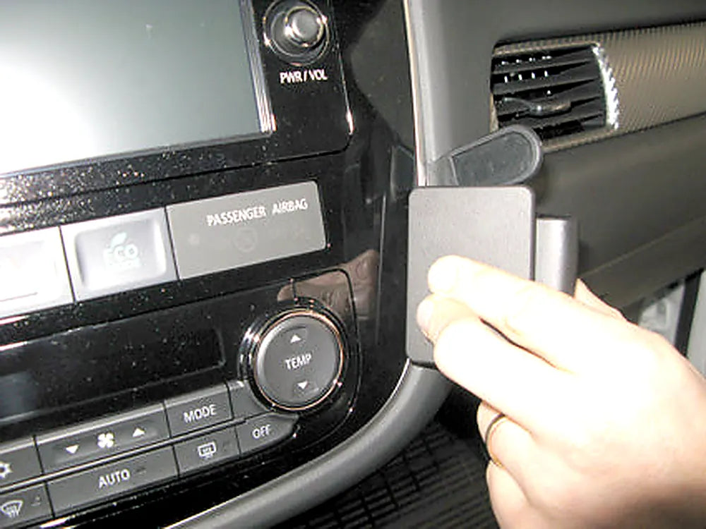 Brodit ProClip 854817 voor Mitsubishi Outlander