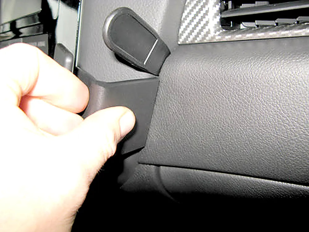 Brodit ProClip 854817 voor Mitsubishi Outlander