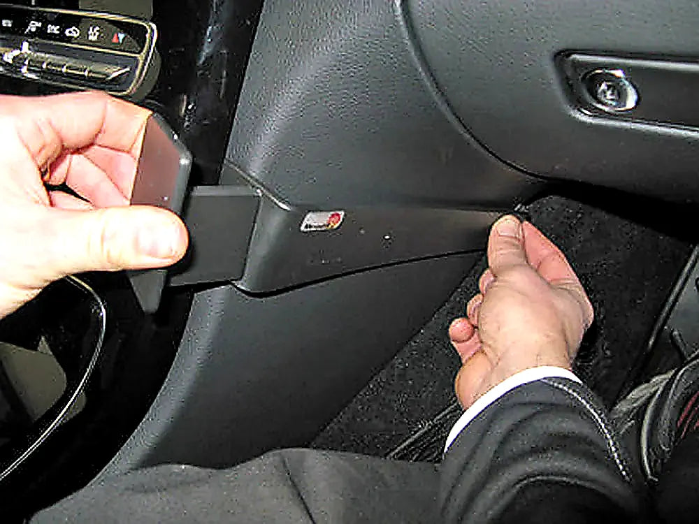 Brodit ProClip 854996 voor Mercedes Benz C-Class (180-320)