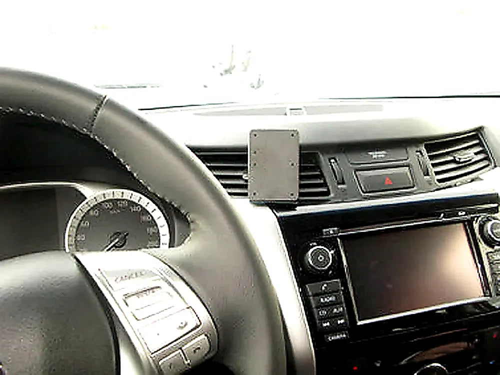 Brodit ProClip 855196 voor Nissan Navara