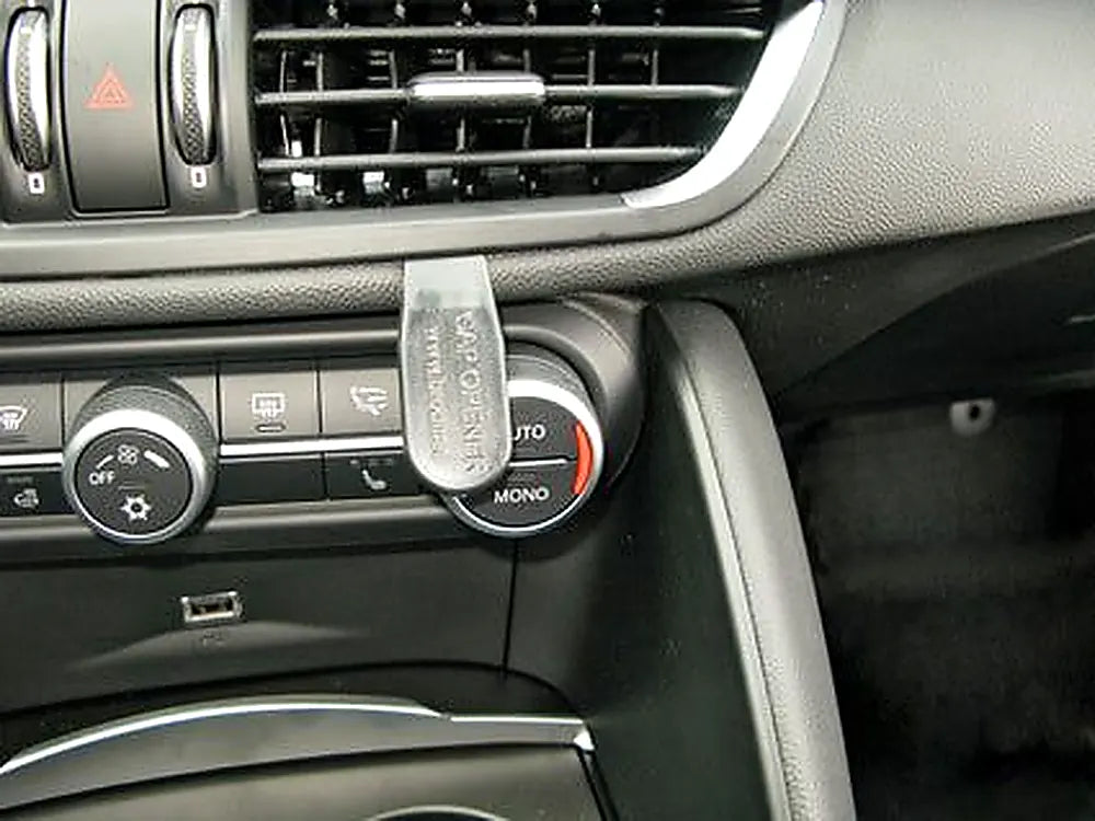 Brodit ProClip 855253 voor Alfa Romeo Giulia