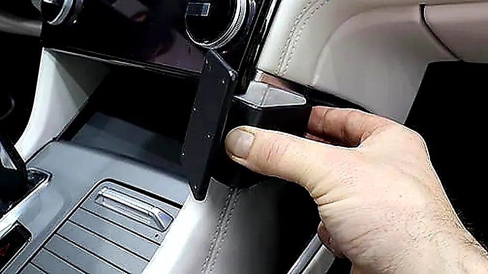 Brodit ProClip 856080 voor Lynk & Co 09