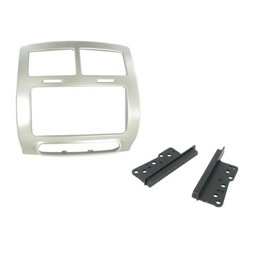 2-DIN frame Toyota Urban Cruiser 05-09 zilverkleurig